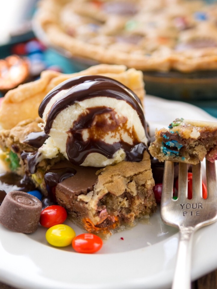 Candy Bar Pie