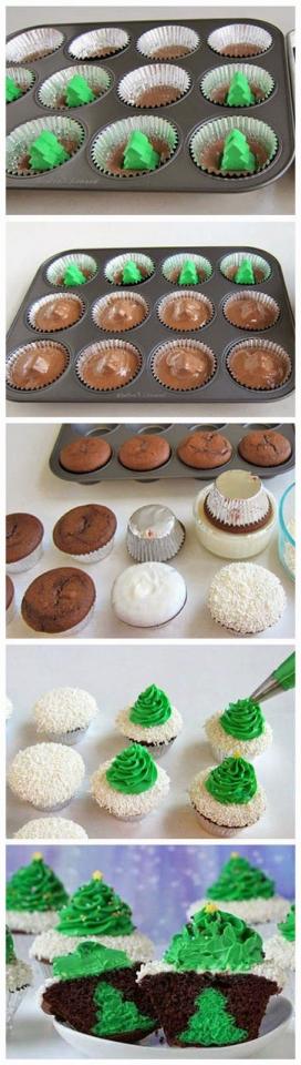 Christmas Tree Cupcakes!!