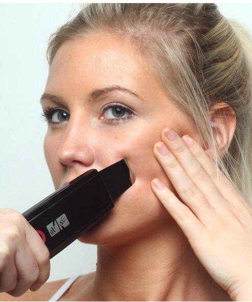 This "Skin Spatula" Scrubber Works Like a Pore Strip While You Cleanse.
