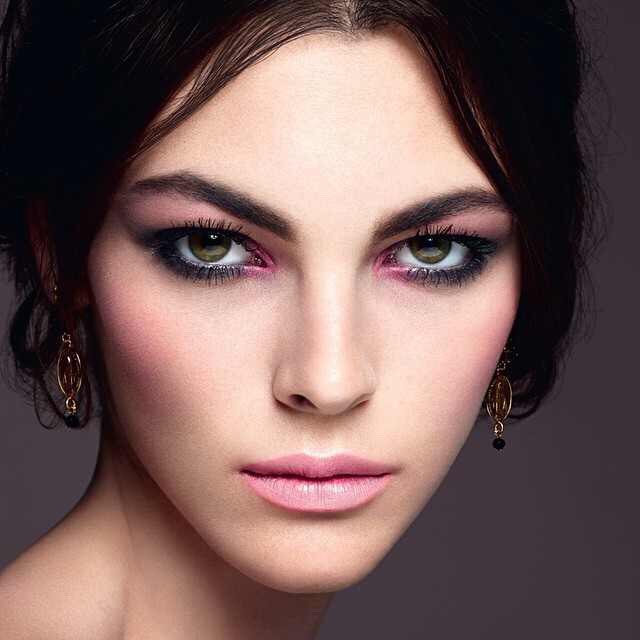 Summer 2016 Hottest Looks, Make Up Trends, And Products.