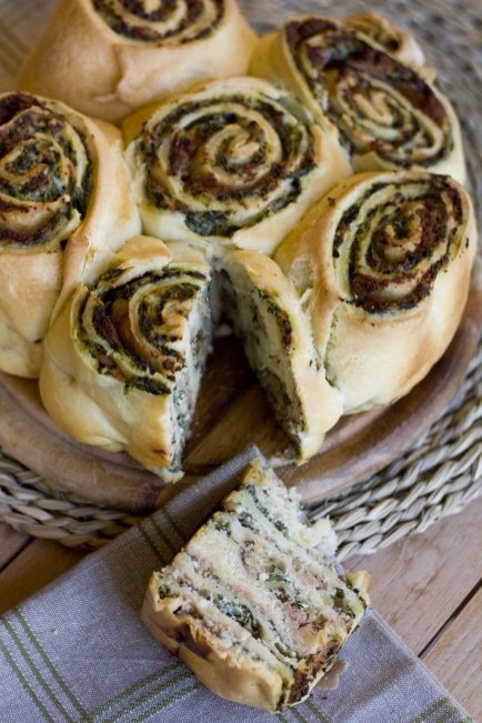 Swiss Chard And Ricotta Cheese Dinner Roll

Instead of stuffed pizza crust, stay home and add leafy greens to your stuffed dough- you'll get a healthy dose of antioxidants with your meal!

