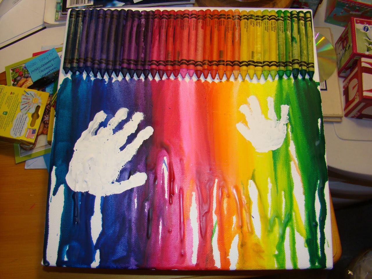 Pretty Cool Designs For Crayon Melting 