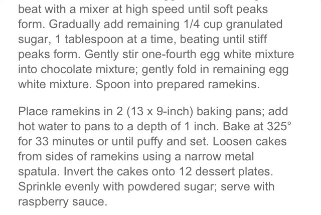 Warm Chocolate Soufflé Cakes With Raspberry Sauce 
