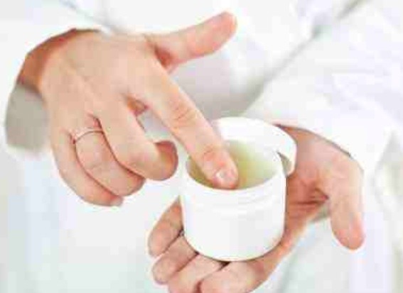 6. Hydrocortisone
An over-the-counter hydrocortisone topical cream, spray, or ointment can soothe inflamed and painful sunburns. Just be sure to look for a topical solution with at least 1-percent hydrocortisone listed in the ingredients.

