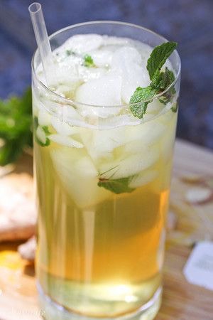 Pour tea over ice in a tall glass and add mint leaves.  Enjoy!

Drink everyday for 14 days! 