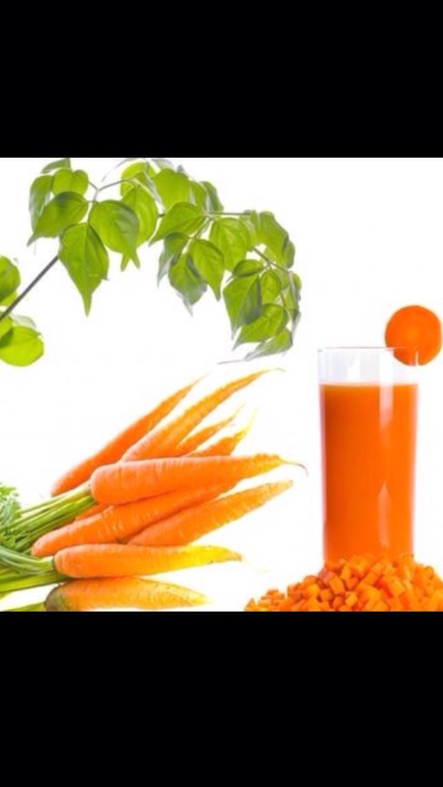 Juices such as coriander juice, carrot juice and mint juice are all beneficial for soft and pink lips.
