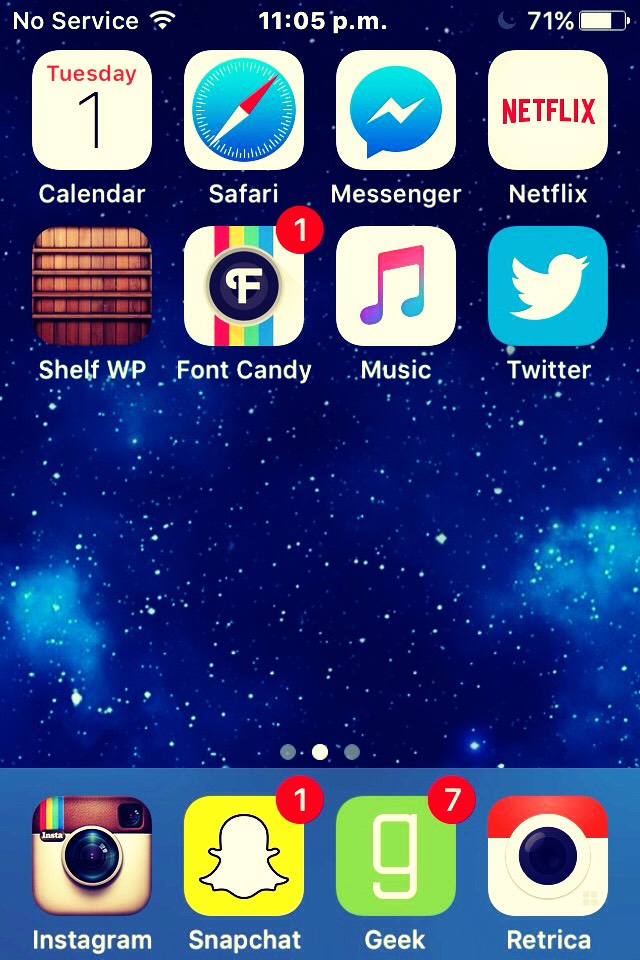 This is the apps I don't use as much or are to addicted to 
Twitter💙you have heard of it! I am addicted! Needed to limit my time💙
Shelf wp💜exciting and fun wallpapers💜
Netflix❤️watch a huge variates of shows and films (not free)❤️
Font candy💚add cool quotes and words to your pictures💚
