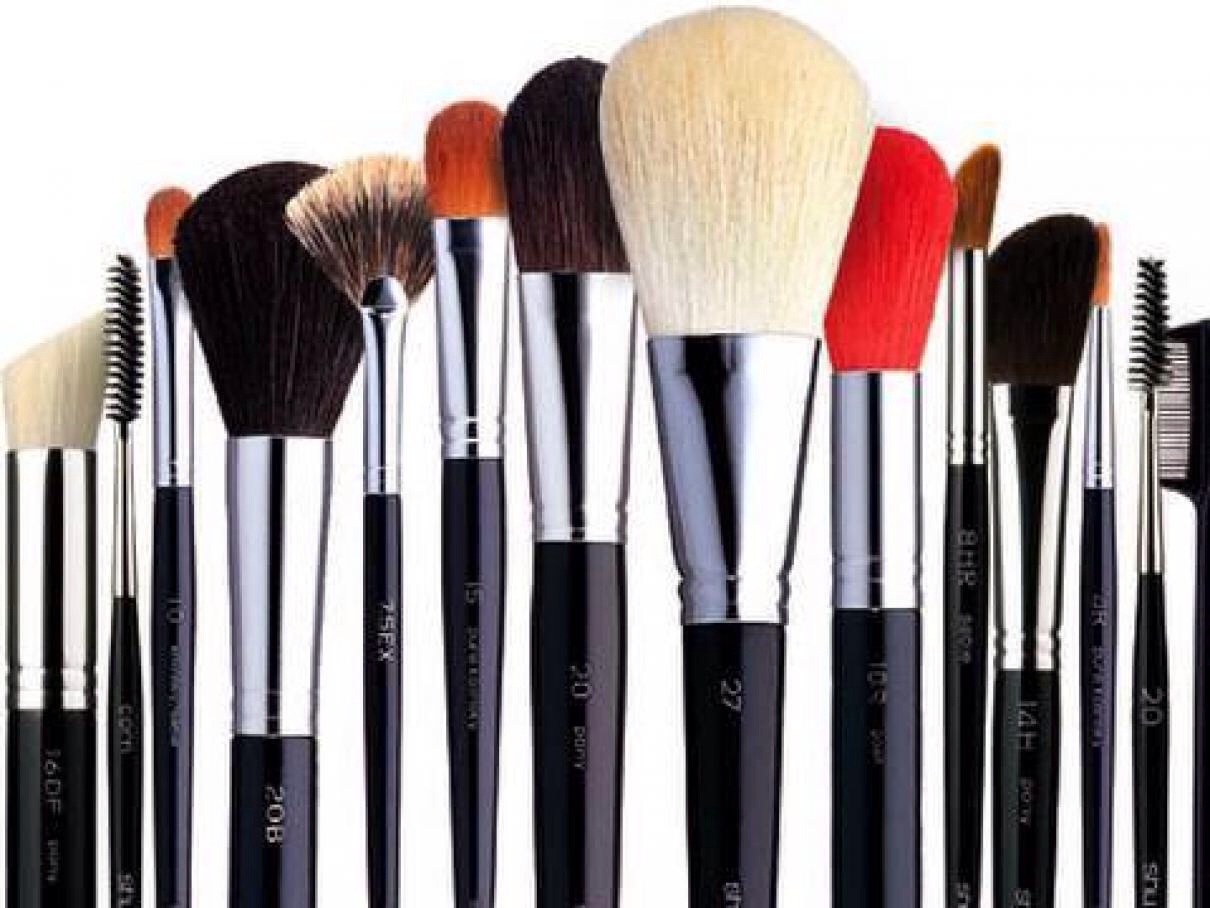 10 Weird (But Awesome) Ways To Use Baby Powder!