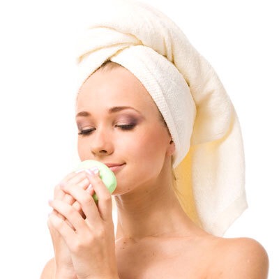 Opt for fragrance-free
Fragrance is the most common cause of skin-care-related allergic reactions. If you’re sensitive, be sure to choose products that are labeled “fragrance-free.” The ones that are marked “unscented” typically contain small amounts of fragrance to help mask the odors of active ingredients.