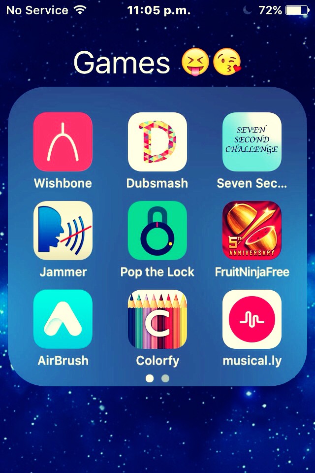 Here is my main apps that I use which are varied! 
Airbrush💙editing app which helps me a lot💙
Corlorfy💜colouring app💜
Musical.ly❤️I use this app so much! So much fun❤️
Wishbone💚you can chose out of fun questions💚
Dubsmash💛similar to musical.ly💛
Pop the lock💖fun game💖
Fruit ninja🍋⬆️🍋
