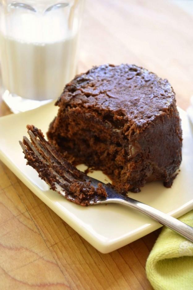 Two Minute Chocolate Peanut Butter Cake