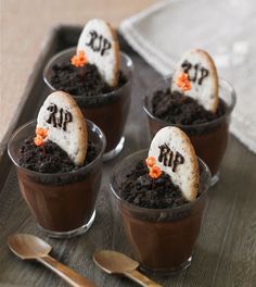 Halloween Dirt Cups