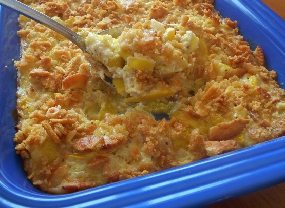 . Combine sour cream, soup and salt and pepper.
. Add chicken and veggies.
. Spoon into lightly greased 9x13" baking dish.
. Combine stuffing and butter.
. Sprinkle over casserole.
. Bake at 350 for 25 minutes.