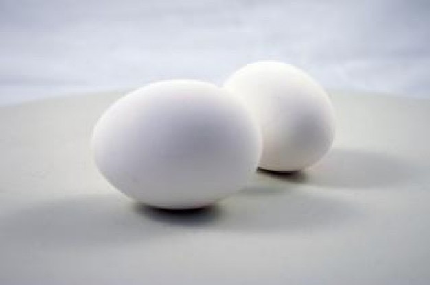 2 Eggs!! 

Benefits of Egg: 

Eggs are used in a ton of DIY hair masks for a reason, eggs Deep condition your hair and leave it silky and smooth!