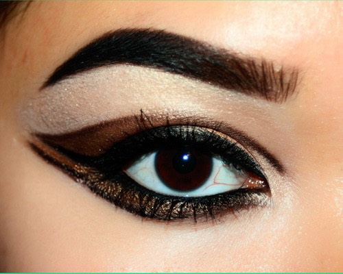 Egyptian Eyes Makeup