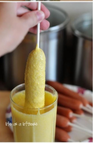 " DIY Homemade Corn Dogs"😋