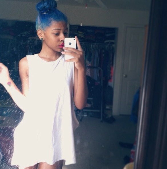 Dyed Hair on Dark Skin Girls / Colored Hair on Darker Skin