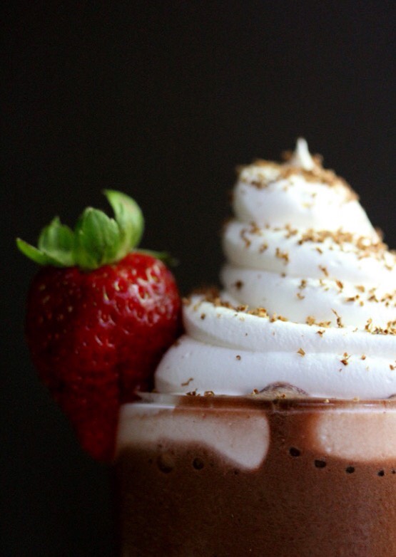 Chocolate covered strawberry pudding smoothies 