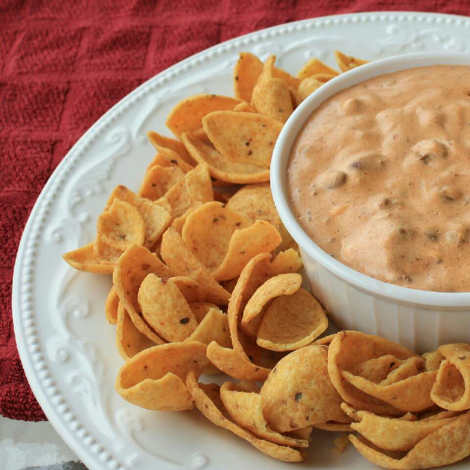 Super quick chip dip