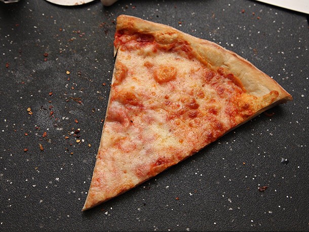 Cold pizza 