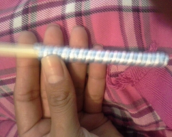 5. Decorated your stick with color you'll are going to use.