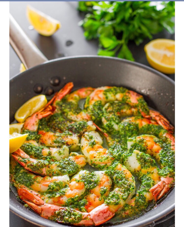 Garlic And Parsley Butter Shrimp!!😋😋😋