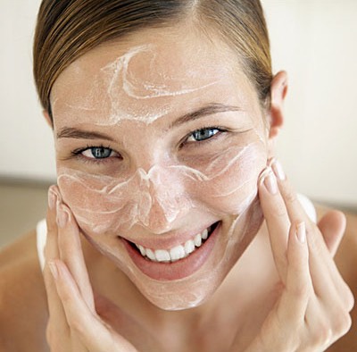 Then,use your favorite cleanser to wash your face .