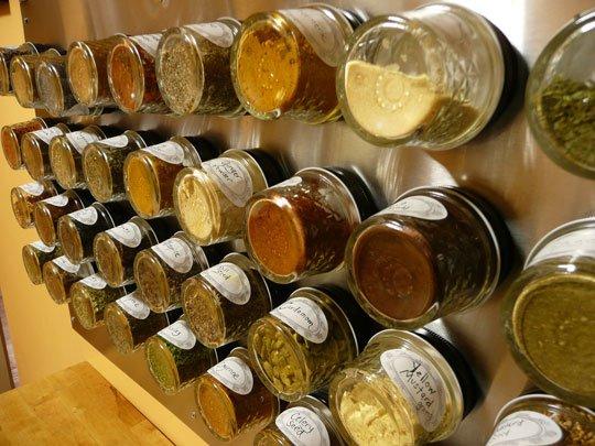 Magnetic Spice Rack Using Mini Mason Jars