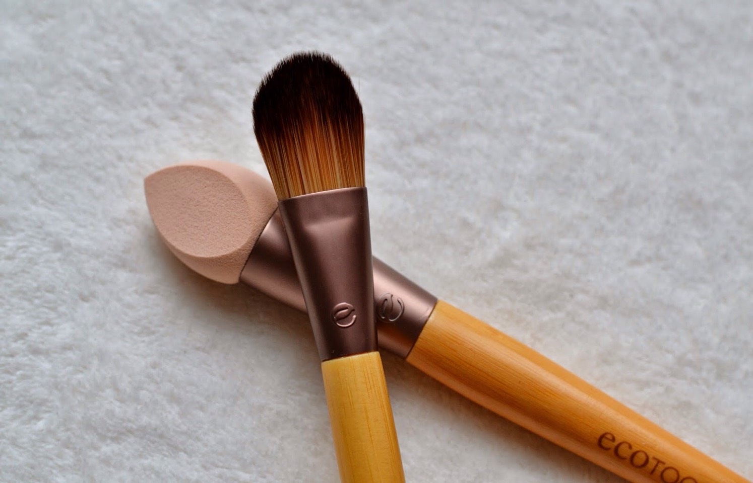Dab the foundation around the face evenly using either a beauty blender or foundation brush, there are many on the market.