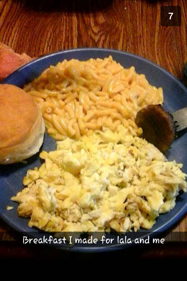 Instead of eatting a full breakfast and you want something that will fill you up. Mix scrambled eggs and Mac n cheese together. It might sound weird but it's really good and a lot like a cheese omelet.