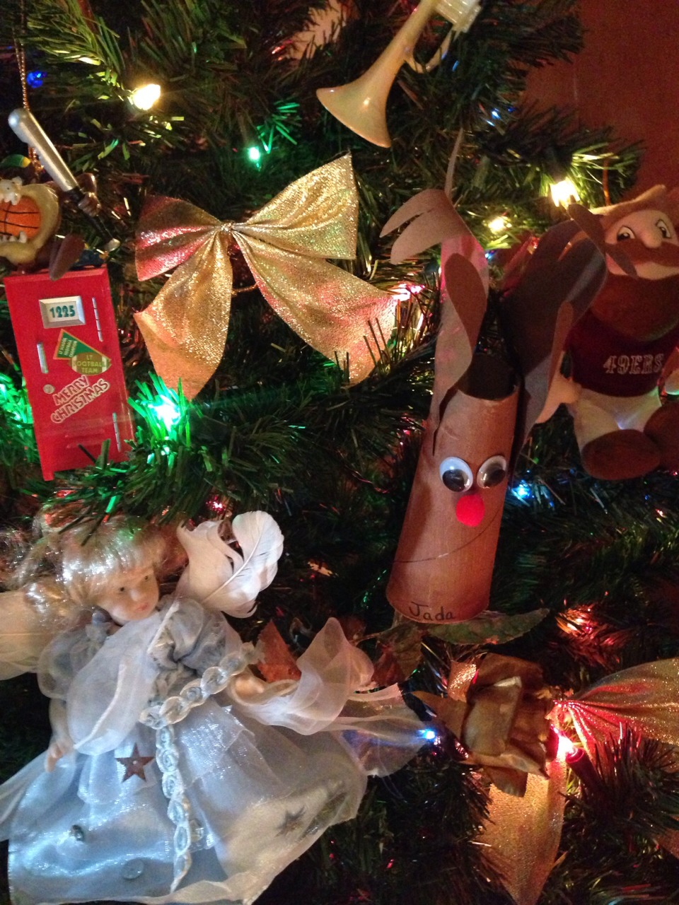 i defenitely used their lil ornaments from school .. i cherish and use them every year.
