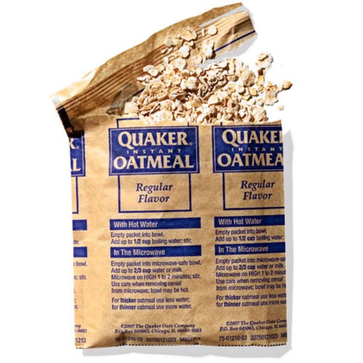 QUAKER INSTANT OATMEAL (REGULAR FLAVOR)
This speedy fiber- and protein-packed breakfast also makes for a warm, filling snack.
