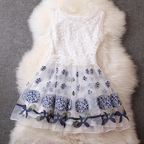Beautiful Dresses 🎀