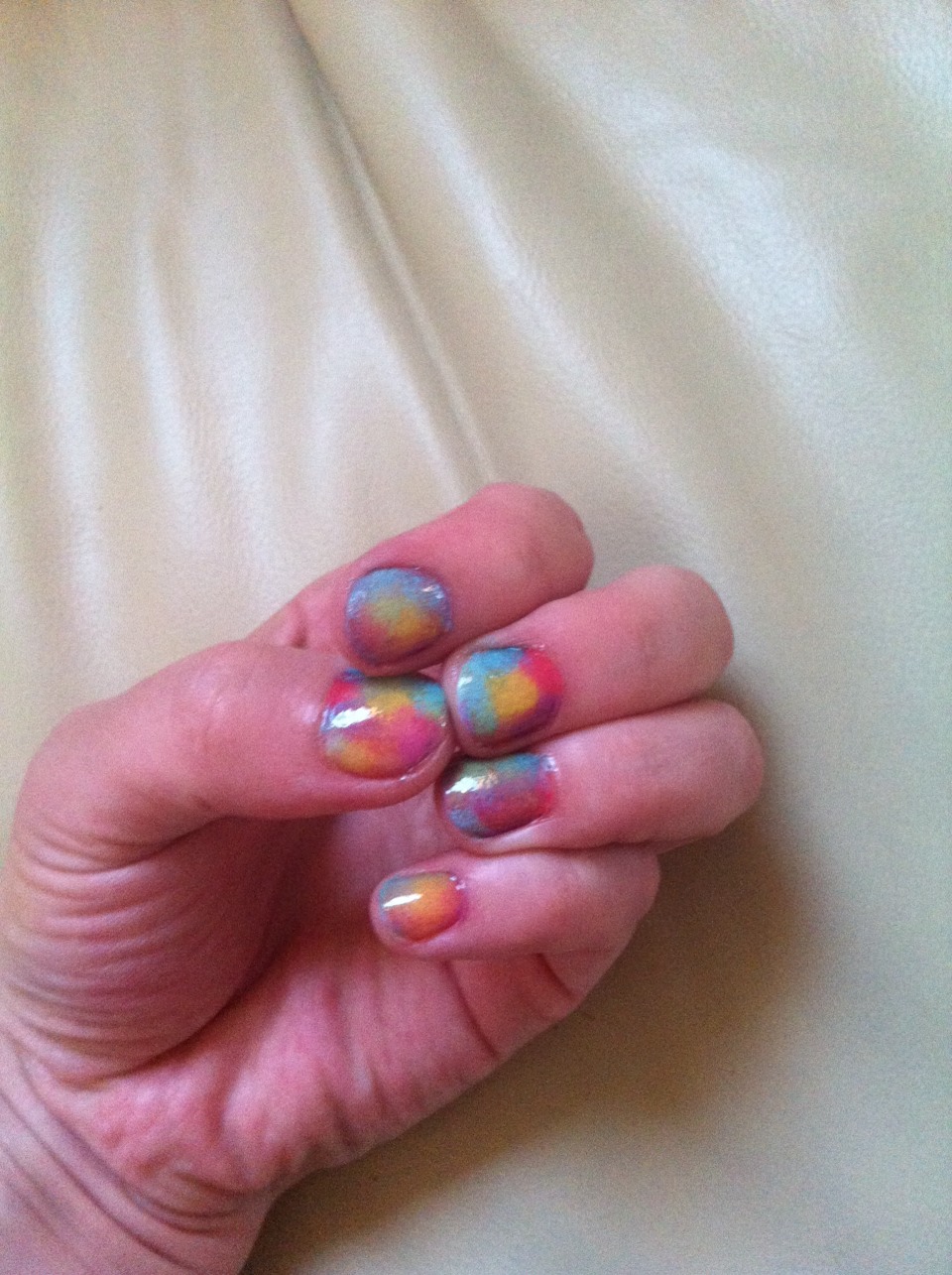 Another Pretty And Very Easy Sponge Rainbow Design :)
