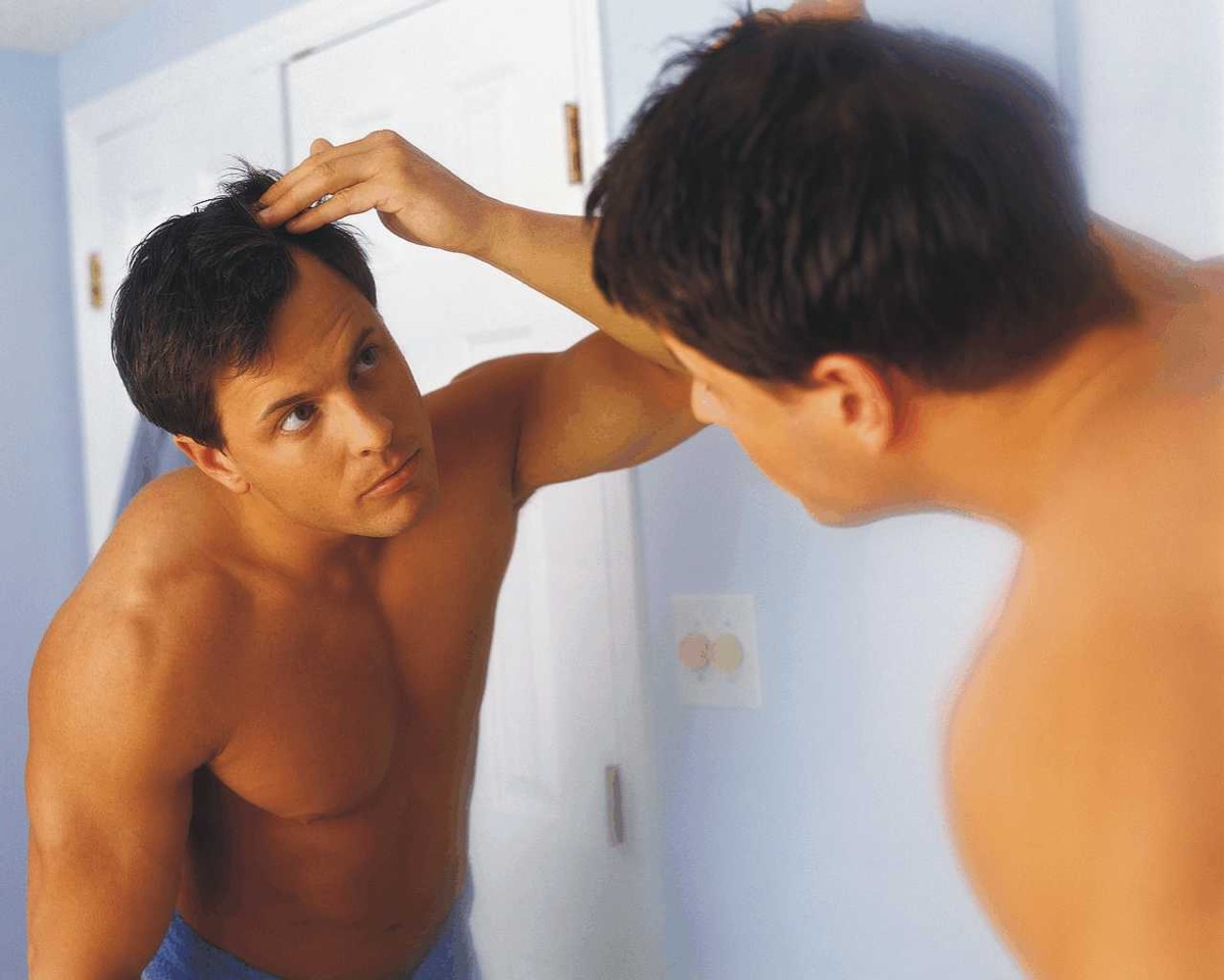 Use organic shampoos. Avoid the use of heating tools (Blow Dryer Etc.).