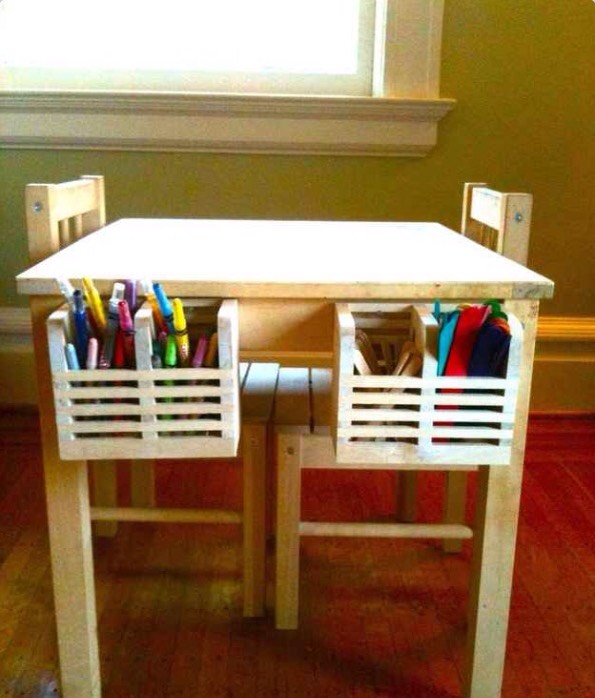 Hang Magasin cutlery caddies on a kids' table to hold crayons, markers, and any other art supplies!! 🎨