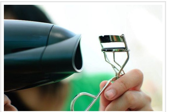 Heat your eyelash curler for about 3 to 5 seconds using a hair dryer and it will help your lashes curl for longer.