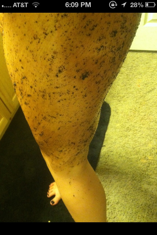 Next take the mixture and rub it where your cellulite is. I'm also doing this for my stretch marks it helps reduce the coloring of your stretch marks and also makes your skin smoother.
