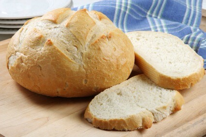 Sourdough Bread
Sourdough bread is made from fermented dough – where good bacteria can live and thrive. Use bread to make sandwiches (spread with probiotic cheese!) or whip up sourdough pancakes for breakfast with your own fermented dough.