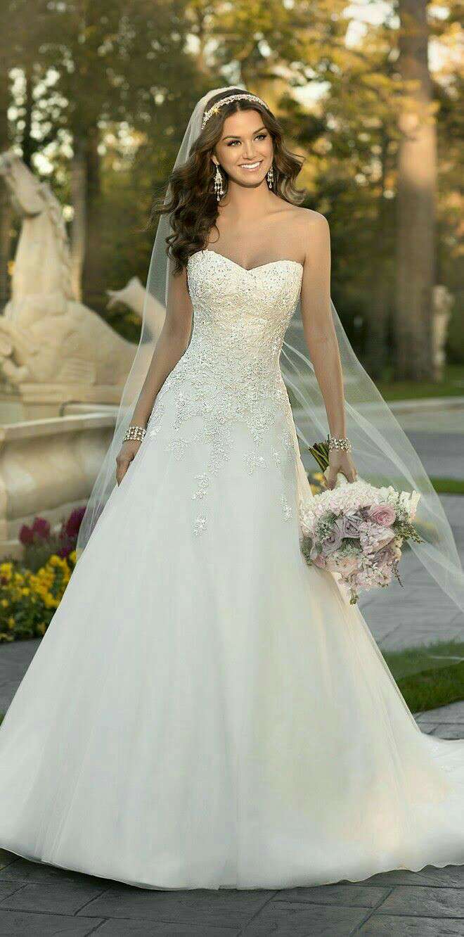 beautiful wedding dress ❤👑