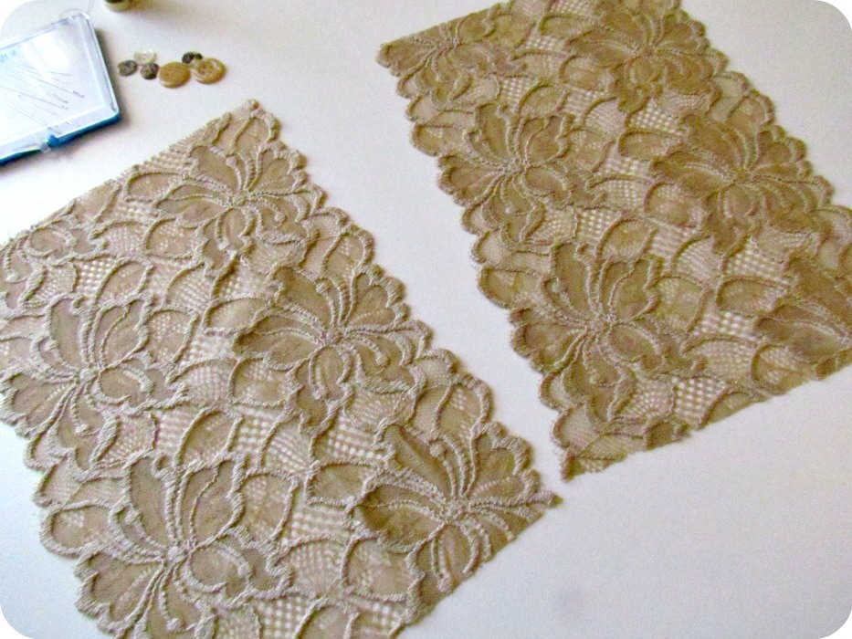 Cut out 2 sets of the lace (one for each leg). 