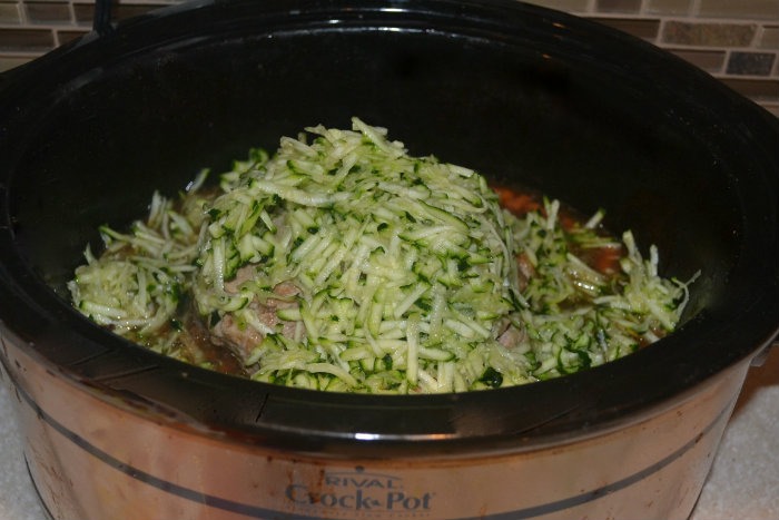 It is amazing how these vegetables ” disappear” into the pulled pork.  Your picky eater will never know they are there!

