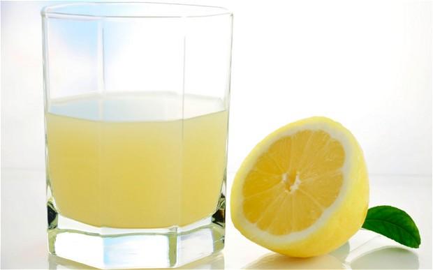 4. ...or lemon juice.
Lemon juice has been a key ingredient in DIY recipes for years and is praised for being a natural bleaching agent. As a citric acid, lemon juice should be approached with caution as it makes skin dry and more sensitive to sunlight. Not to mention, it can burn your eyes.
