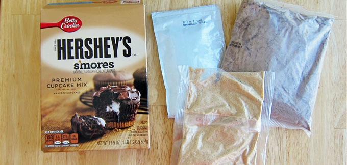 Pre-heat your oven to 350 degrees Fahrenheit (325F for dark or nonstick pans.) Fill cavities in cupcake pans with paper liners.