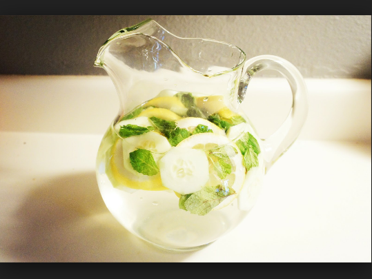 lemon, Cucumber, mint detox drink for a flat belly xD
