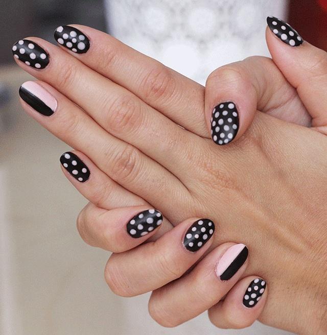 Awesome! Awesome! Polka Dot Nails DO!!!! Easy And Quick!!!!