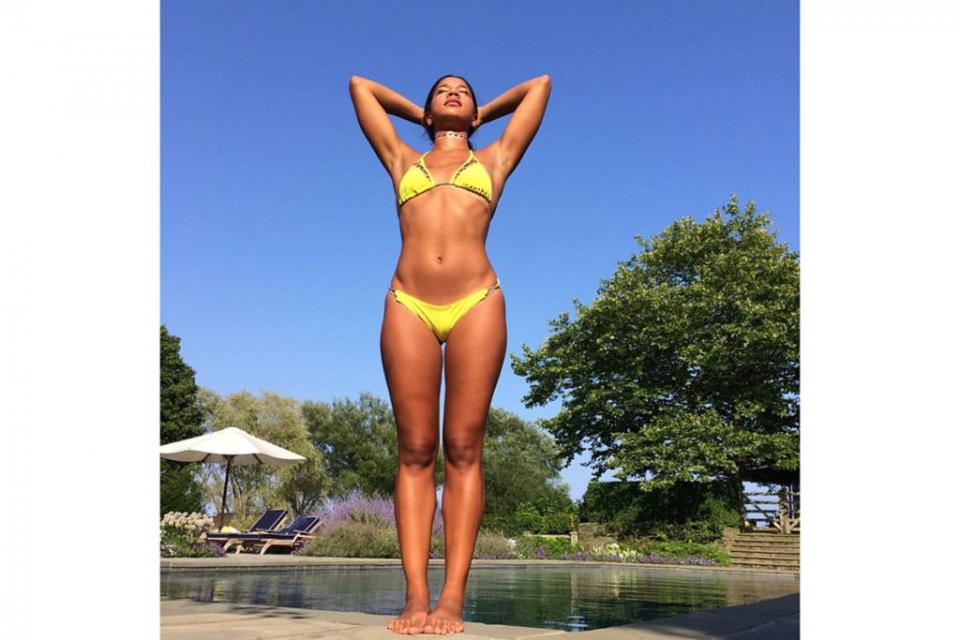 Hannah Bronfman
@hannahbronfman
THe fashion DJ also has a love for fitness & health - follow aong with her #HBfit hashtags