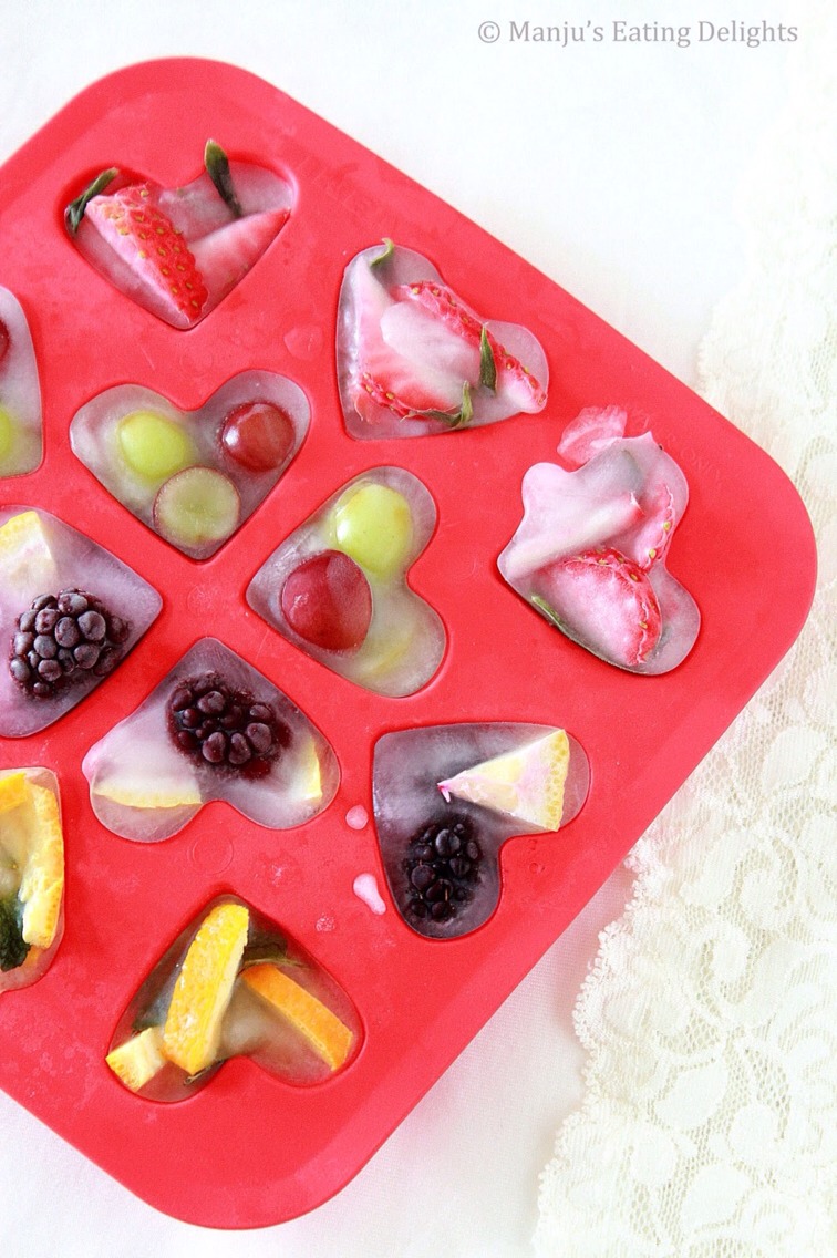 Simply put fruits in an ice tray and fill with any liquid you want ( preferably healthy ) and "nibble" on these! It's a simple yet great tip so instead of eating all those sugars, you simply hydrate yourself as well as consuming healthy fruits ☺️🍉🍓🍇🍒