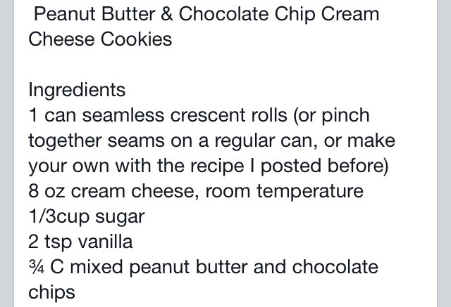 Peanut Butter And Chocolate Chip Cream Cheese Cookies! Yuuuuummmm...