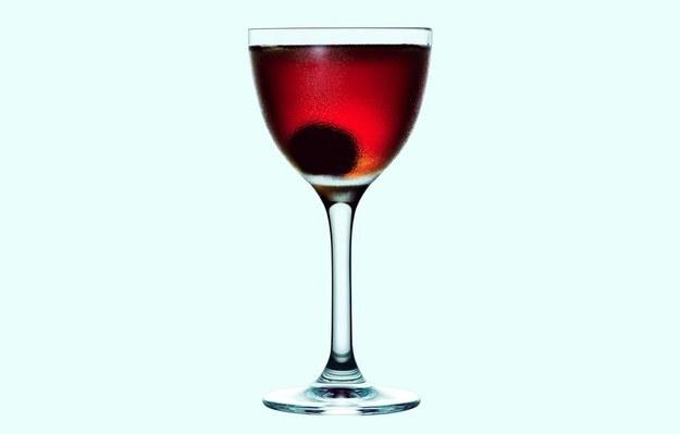4. An Old-School Manhattan
Made with whiskey, sweet vermouth, and Angostura bitters, this classic cocktail definitely requires more precision than the sugary, citrus drinks above. But thatās also its greatest virtue: Itās all booze.